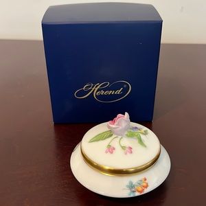 Herend Guild Porcelain Rose Knob Bonbonniere #6027 (2002)